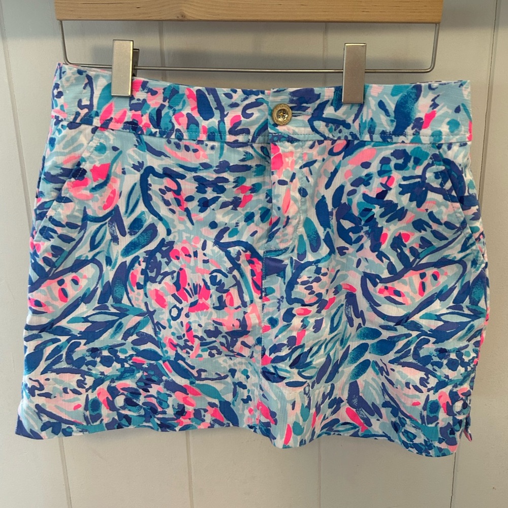 Lilly Pulitzer tiny party wave skort size 6